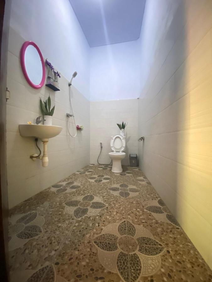 Kuwera Homestay Batununggul Екстер'єр фото