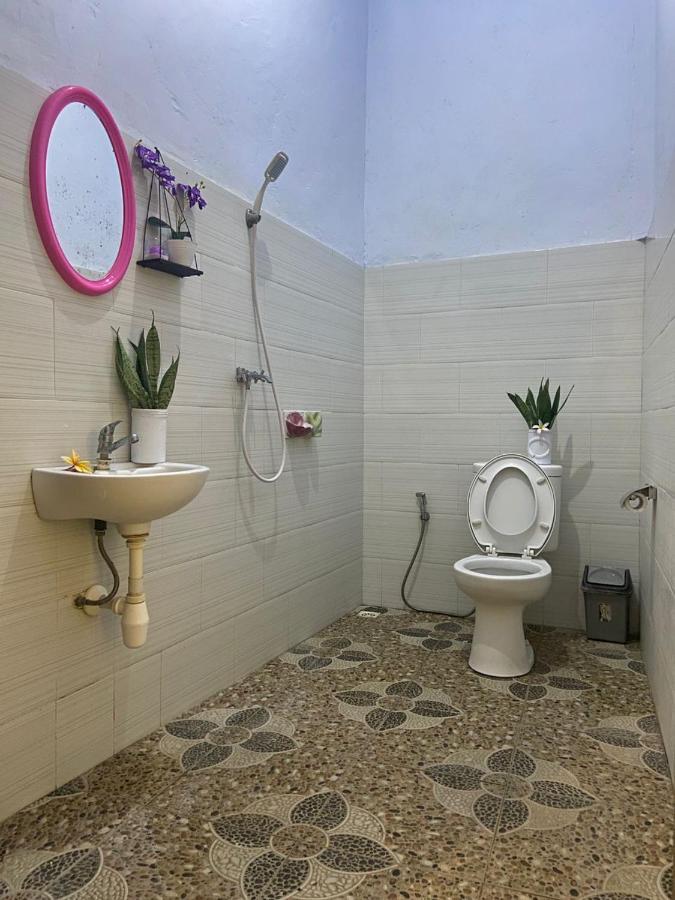 Kuwera Homestay Batununggul Екстер'єр фото