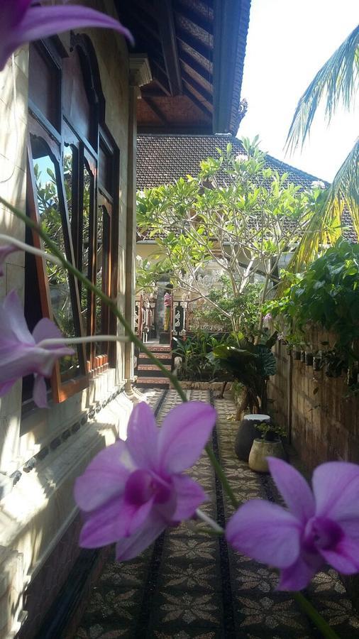 Kuwera Homestay Batununggul Екстер'єр фото
